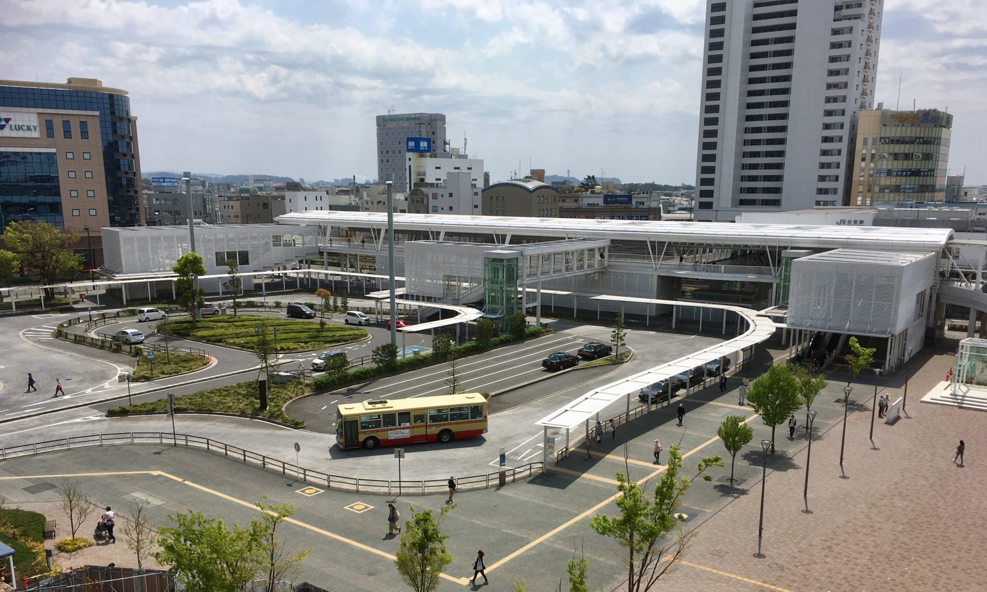 テラスモールから辻堂駅