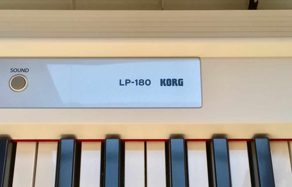 KORG-LP180-WH