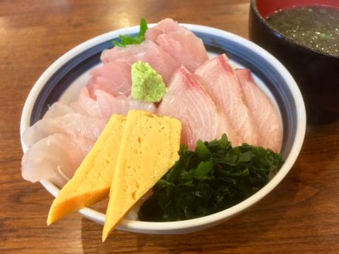 本日の丼_メダイ・マグロ・ブリ