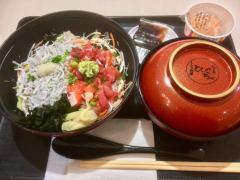 とびっちょのまかない丼